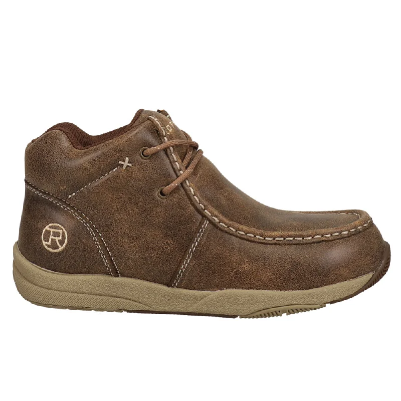 Clearcut Round Toe Chukka Boots